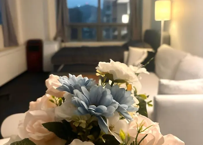 The Sanctuary Rosa Innocta - 1 Min From Hongdae Exit 1 *